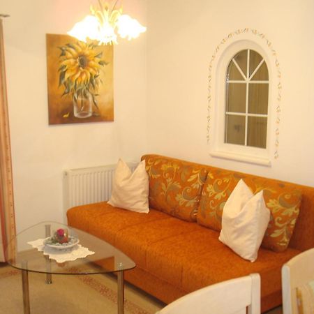 Ramingstein Gaestehaus Moser חדר תמונה